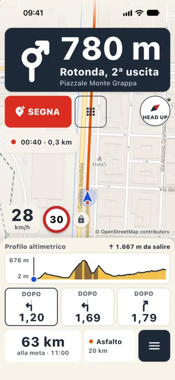 Guida con la registrazione accesa: pulsante rosso «SEGNA» e tasto della scelta del tipo, cronometro 00:40 e 0,3 km registrati.
