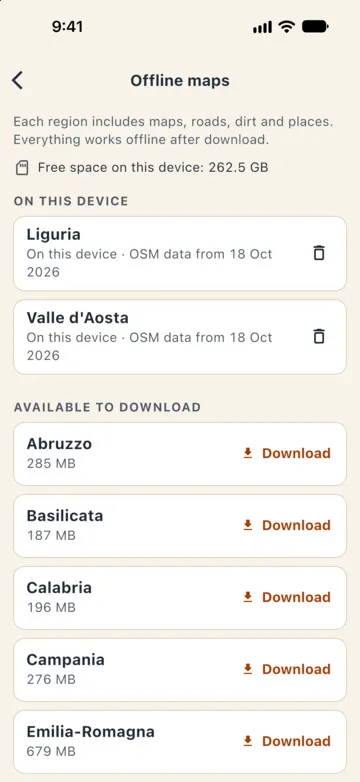 Offline maps: Liguria and Valle d'Aosta on the device, then the regions available to download with their size.